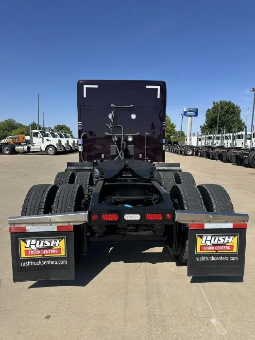 2025 Peterbilt 589 — photo 5