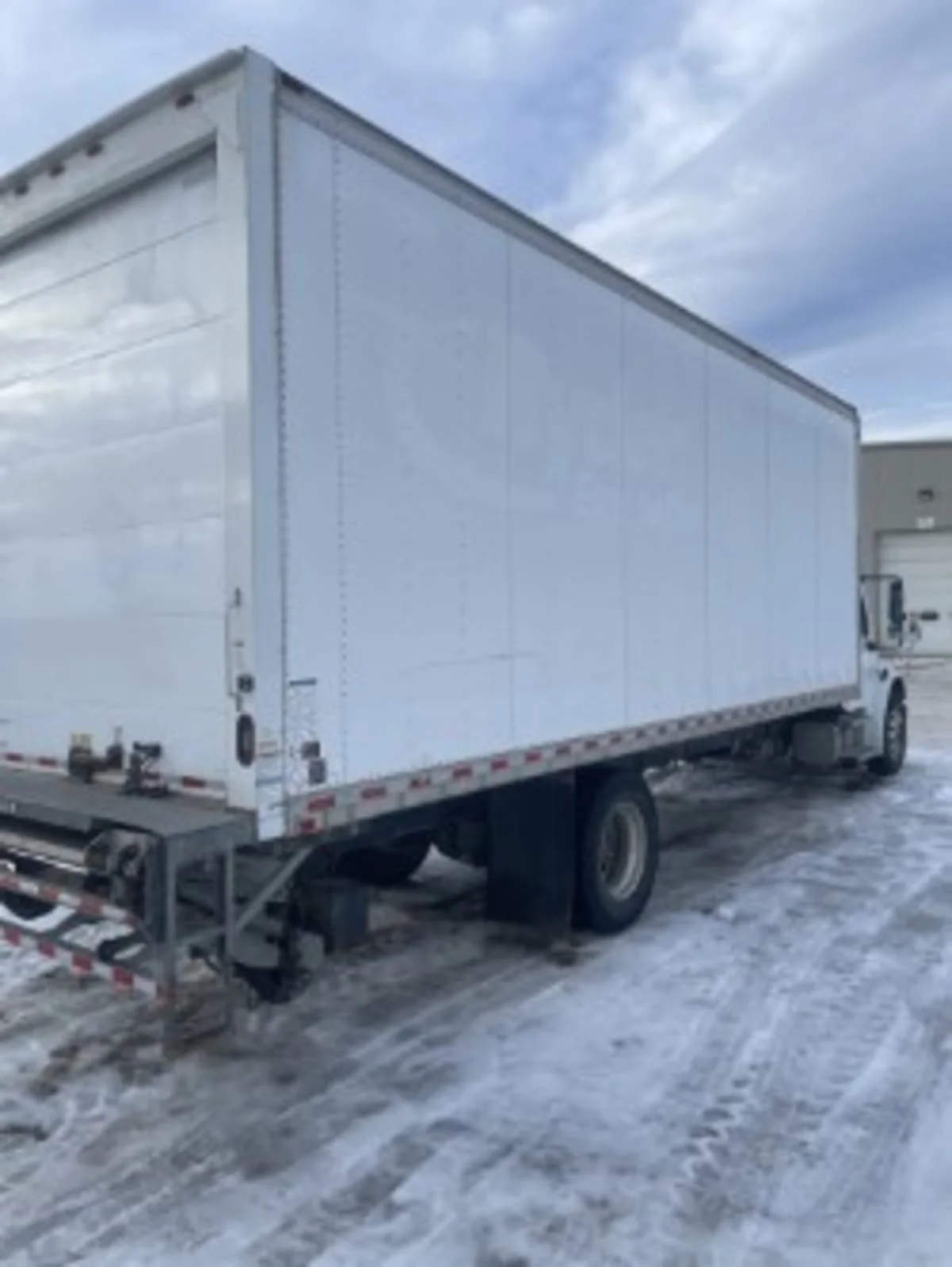 2019 Freightliner M2 106 in Anchorage, AK — photo 4