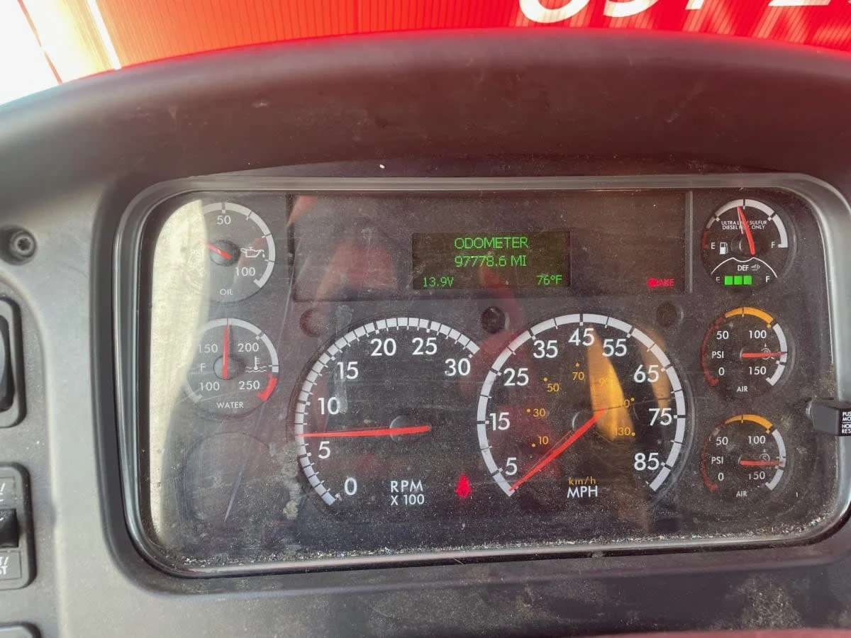 2018 Freightliner M2 106 - image 11