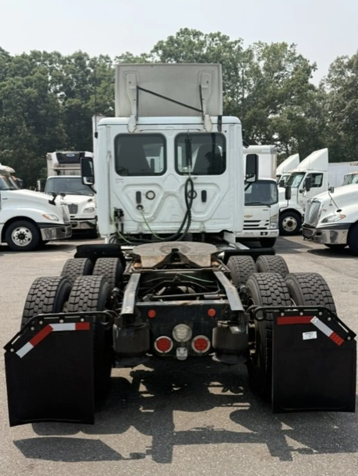 2019 Freightliner Cascadia in Farmingdale, NY — photo 5