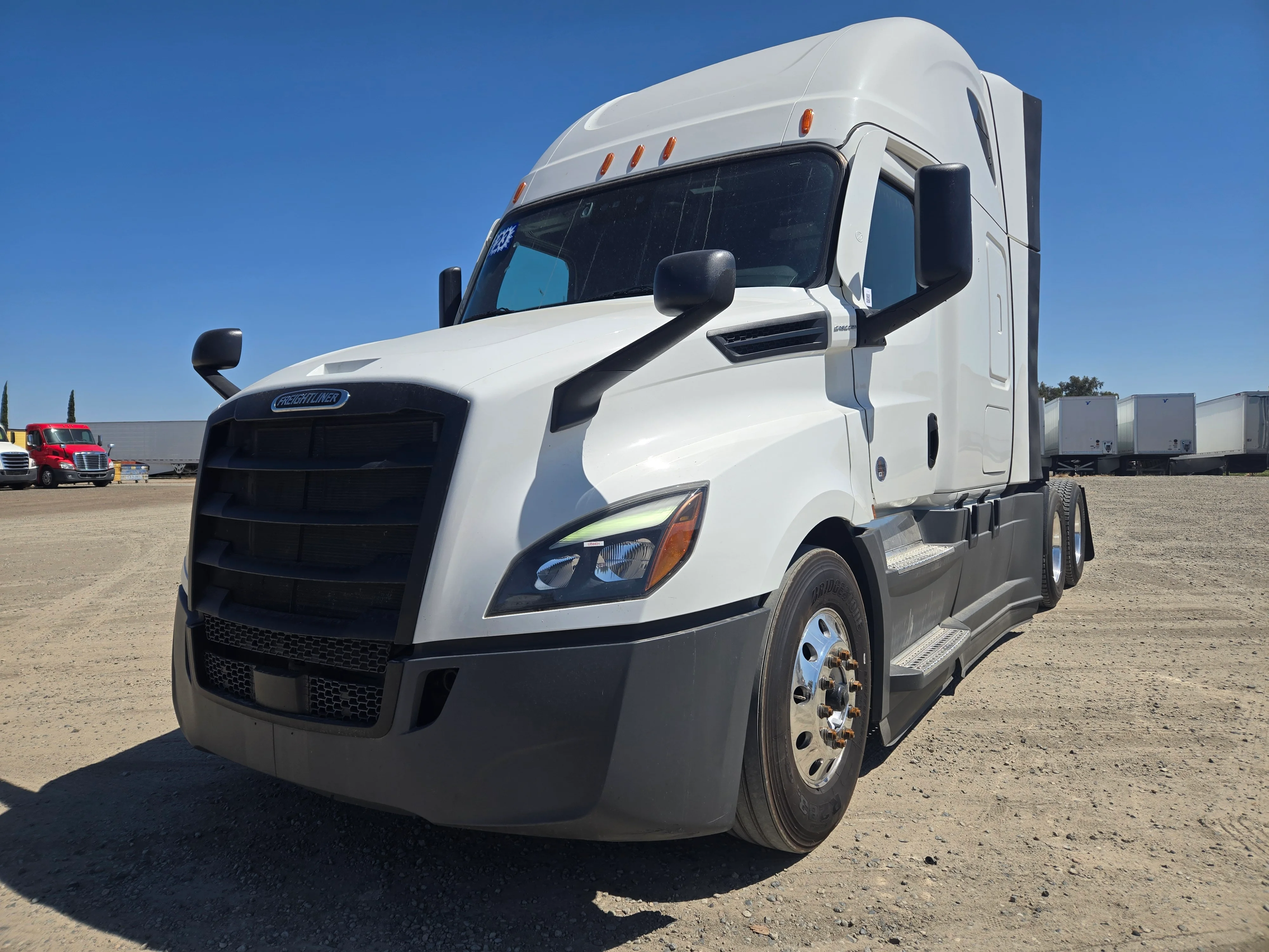 2023 Freightliner Cascadia in Fresno, CA