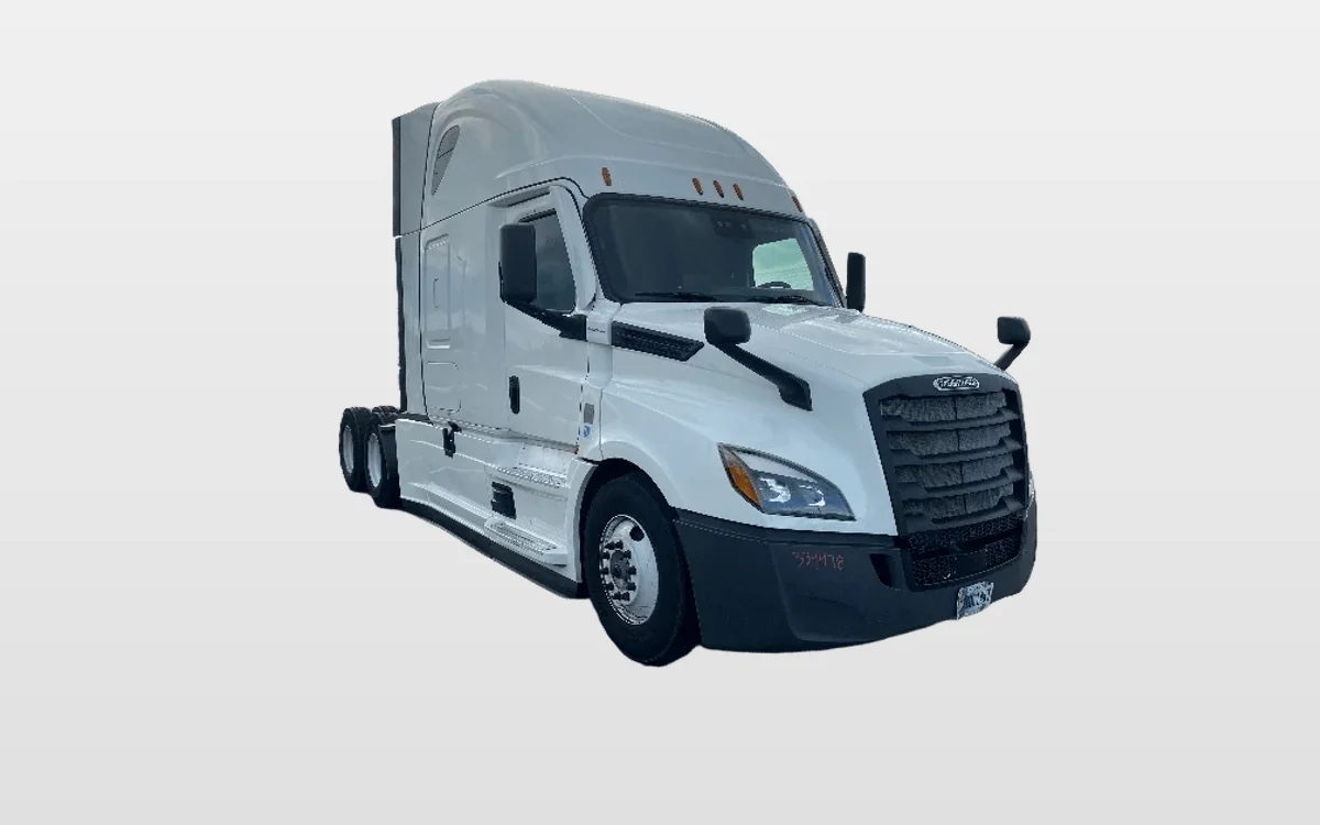 2021 Freightliner Cascadia - image 1
