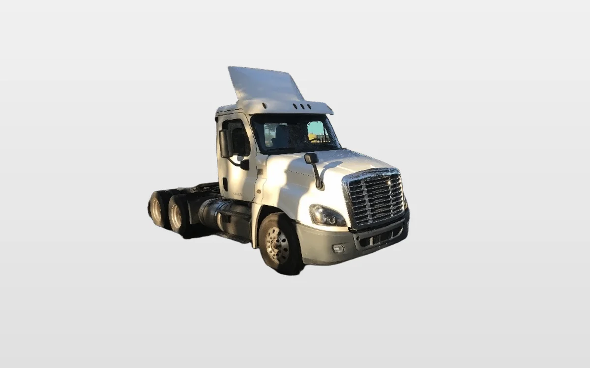 2018 Freightliner - image 1