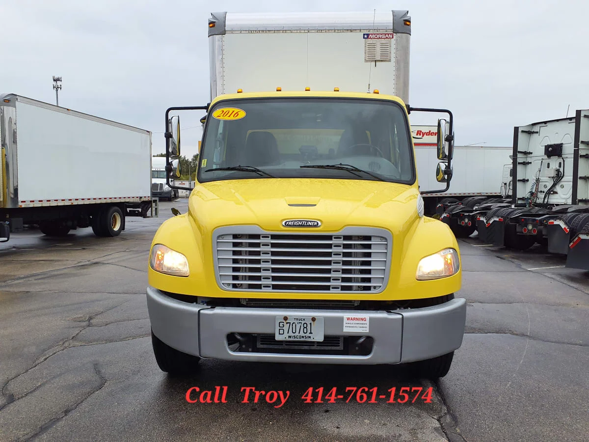 2016 Freightliner M2 106 - image 2