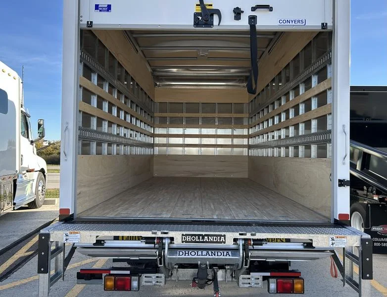 2025 Isuzu NPR - image 5