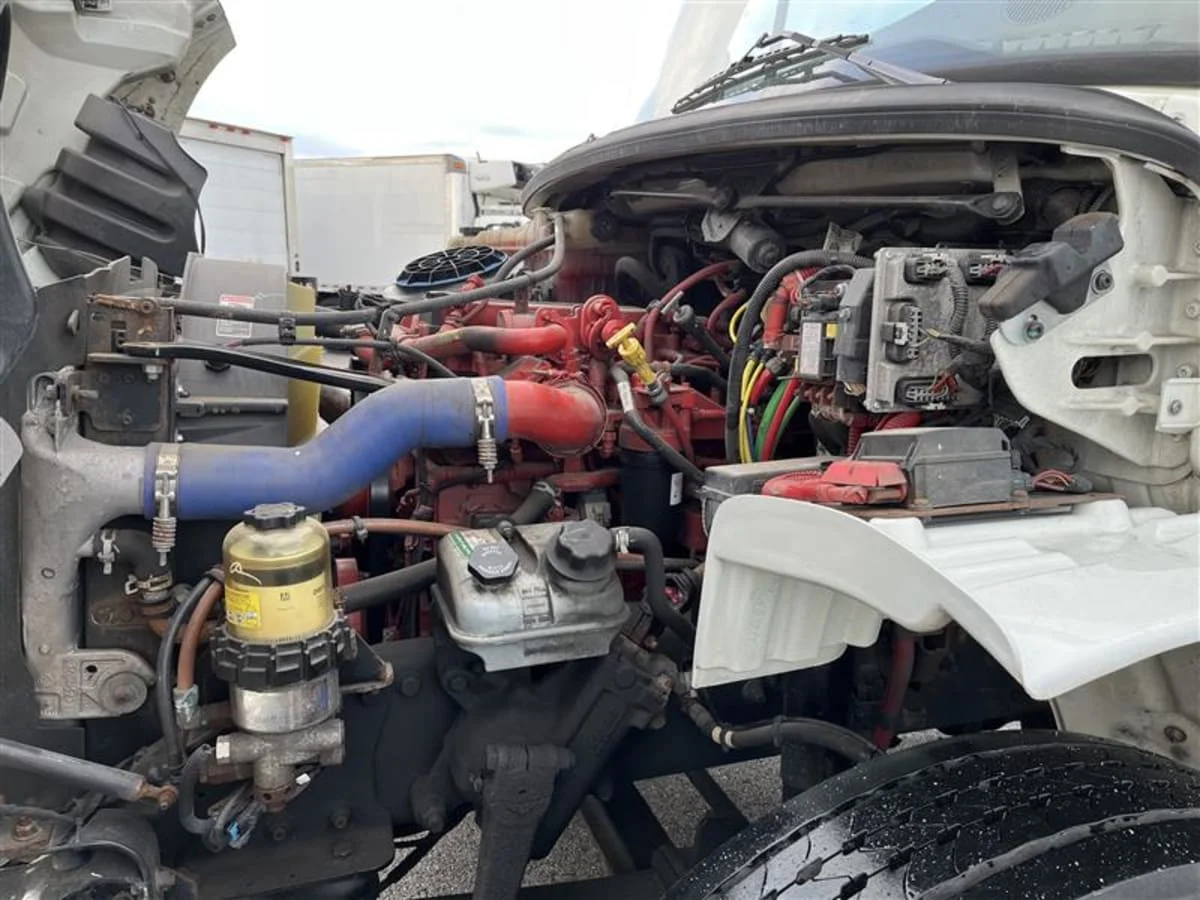 2019 Freightliner M2 106 in Beltsville, MD — photo 10