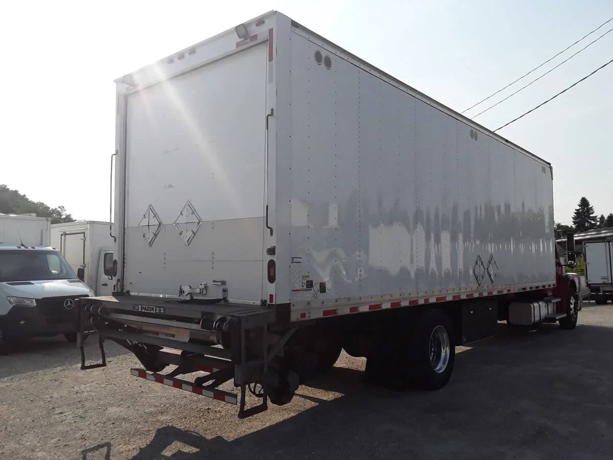 2022 Freightliner M2 106 in Pittsburgh, PA — photo 4