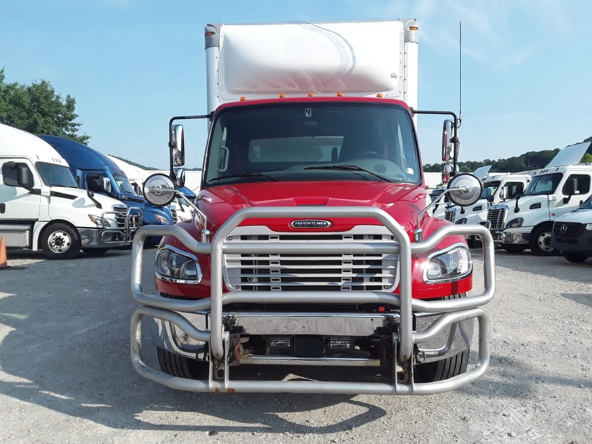 2022 Freightliner M2 106 in Pittsburgh, PA — photo 2