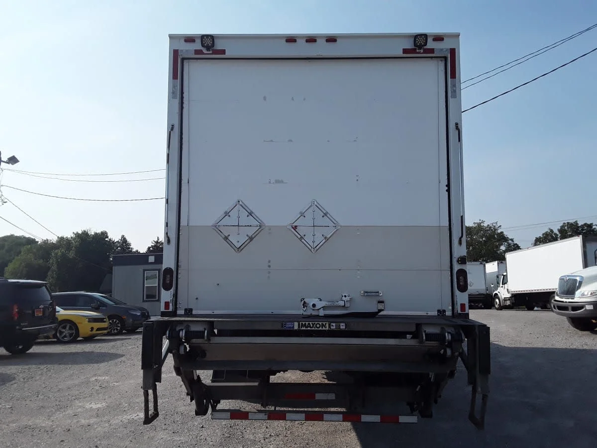 2022 Freightliner M2 106 in Pittsburgh, PA — photo 5