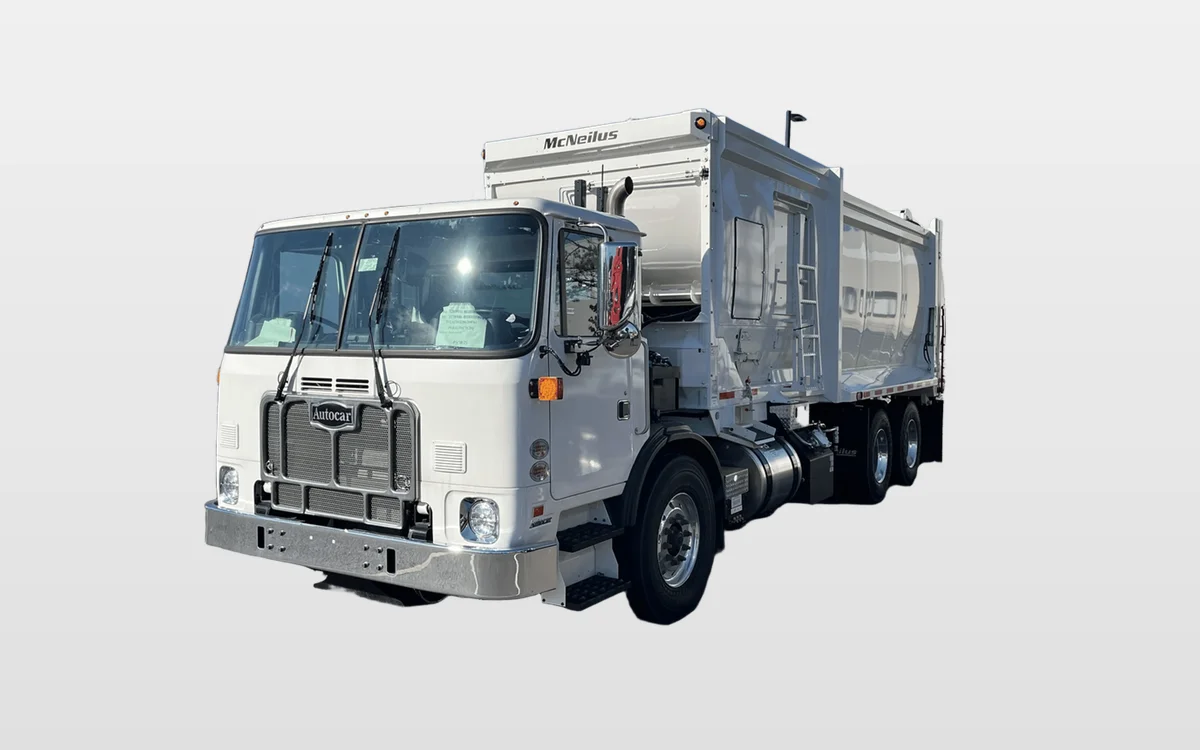 2025 Autocar - image 1