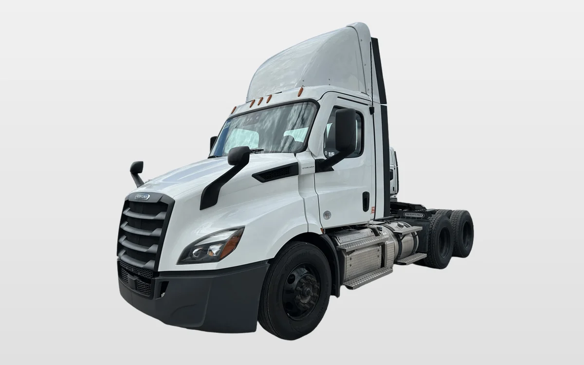 2021 Freightliner - image 1