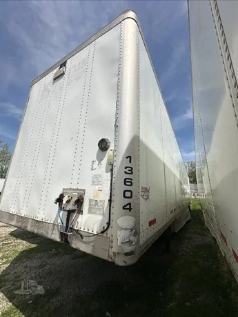 2013 Wabash in Hartford, SD