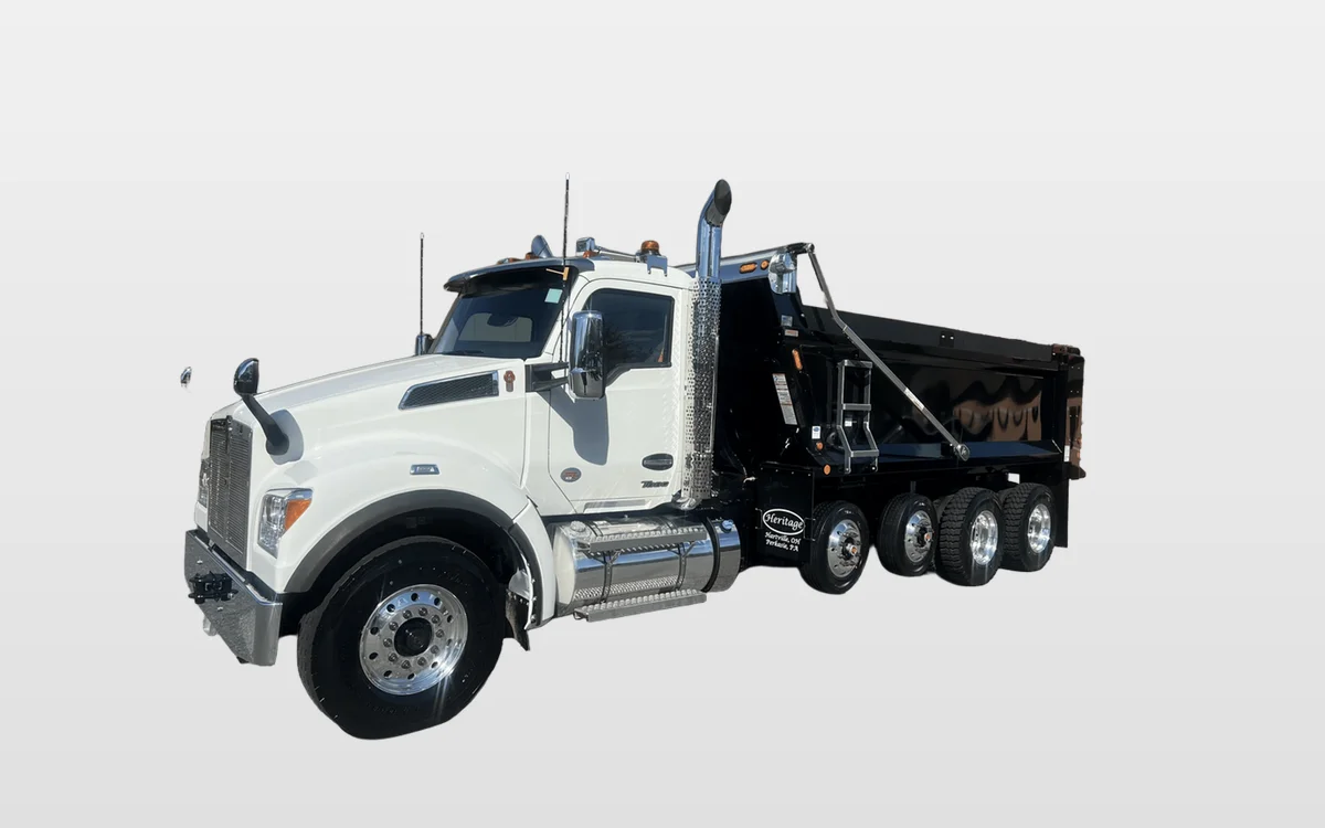 2026 Kenworth T880 - image 1
