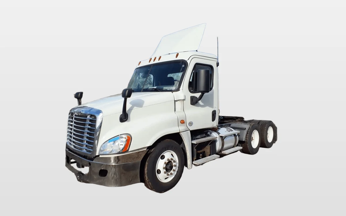 2019 Freightliner - image 1