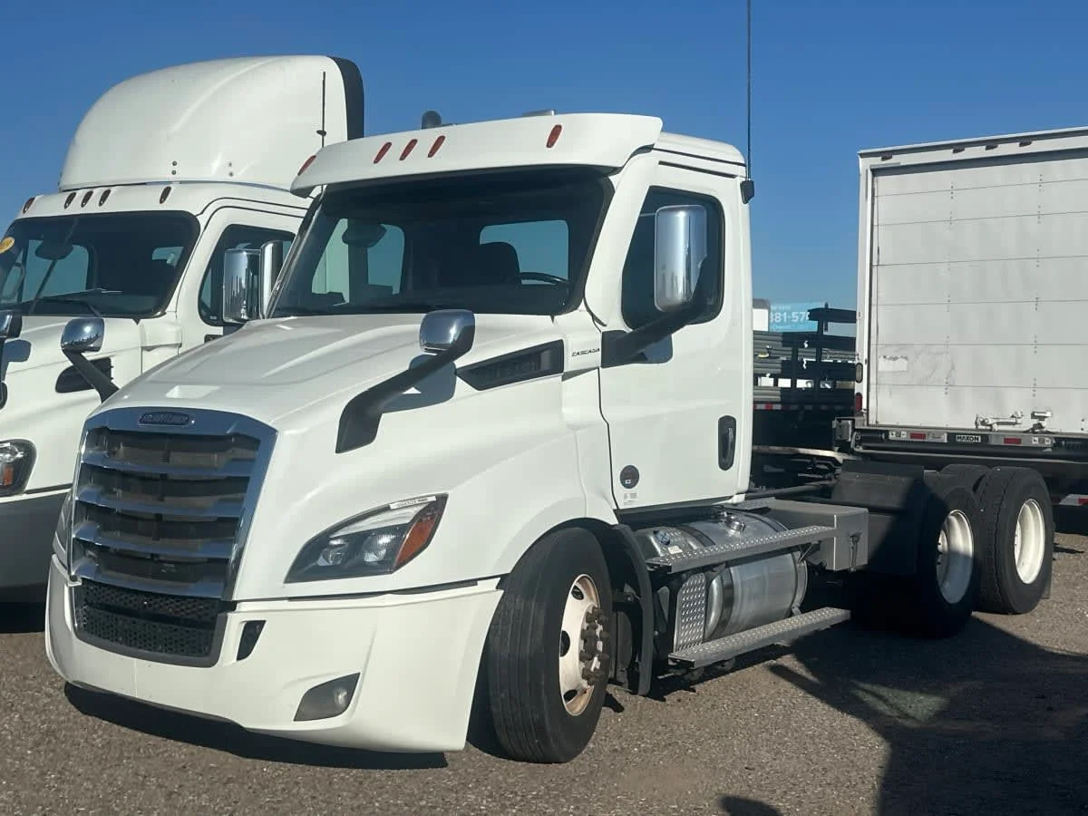 2022 Freightliner Cascadia in Phoenix, AZ