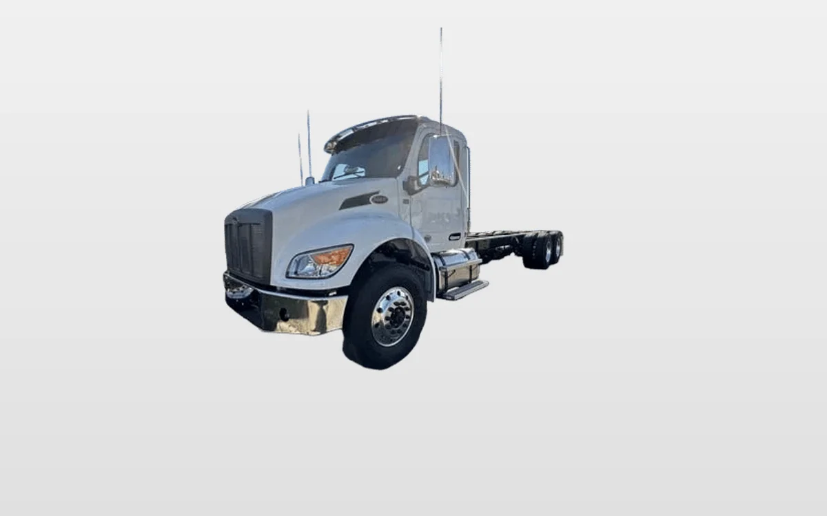 2025 Peterbilt - image 1
