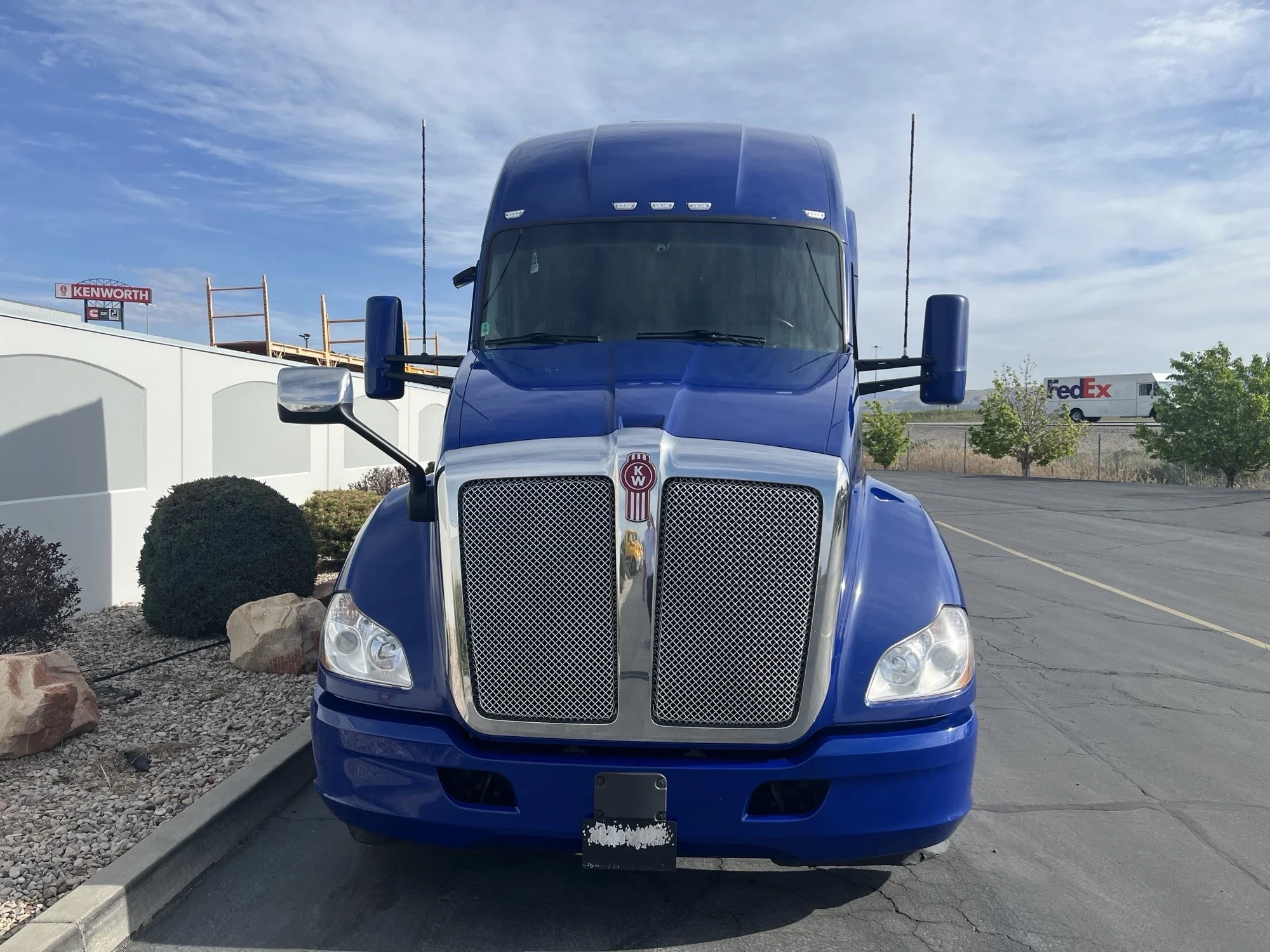 2022 Kenworth T680 in Salt Lake, UT — photo 3