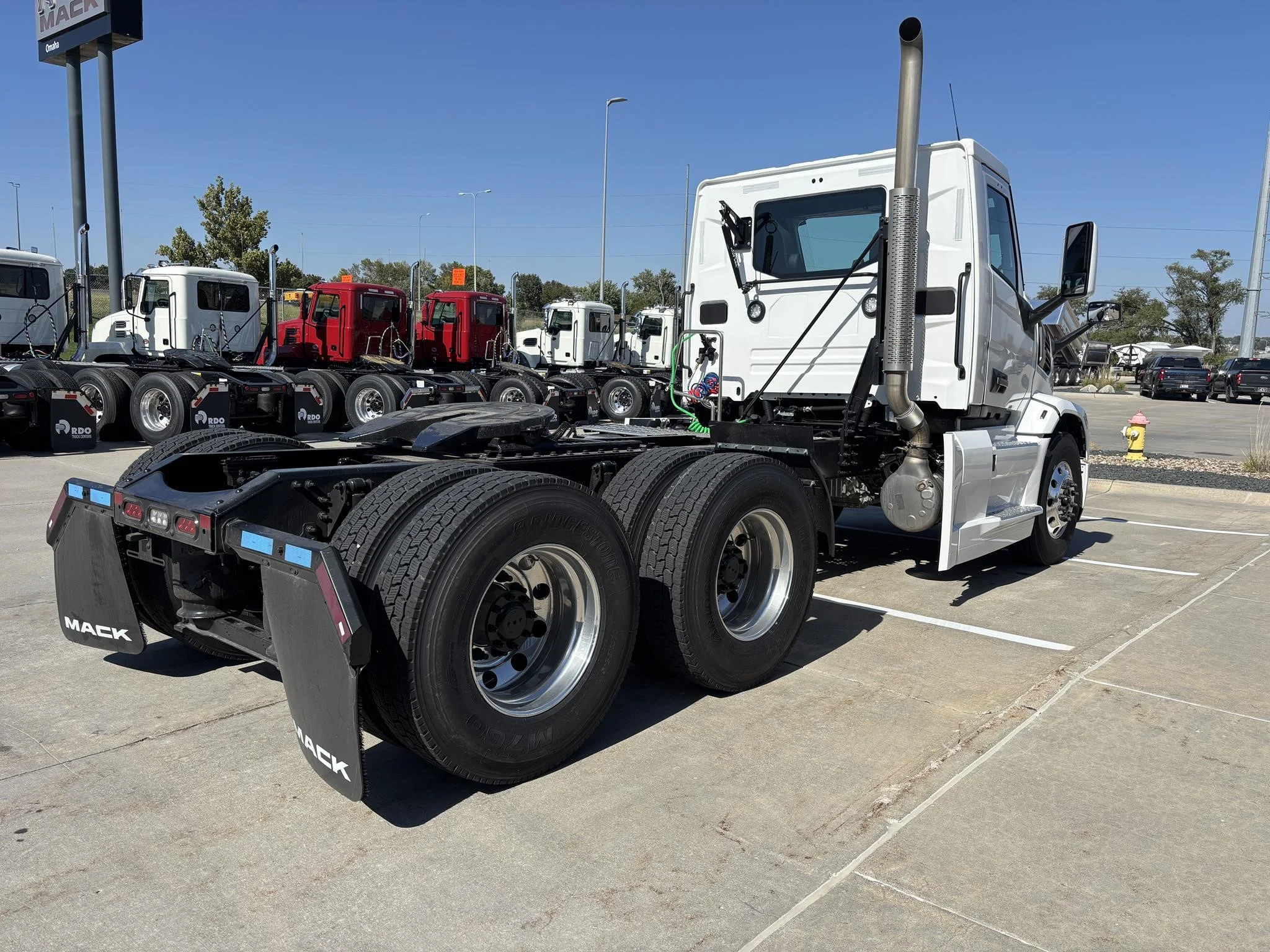 2026 Mack Pioneer — photo 5