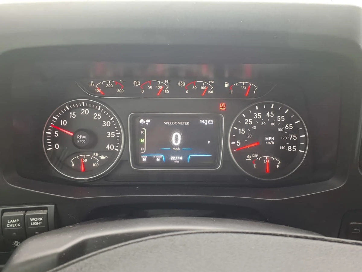 2019 International MV - image 11