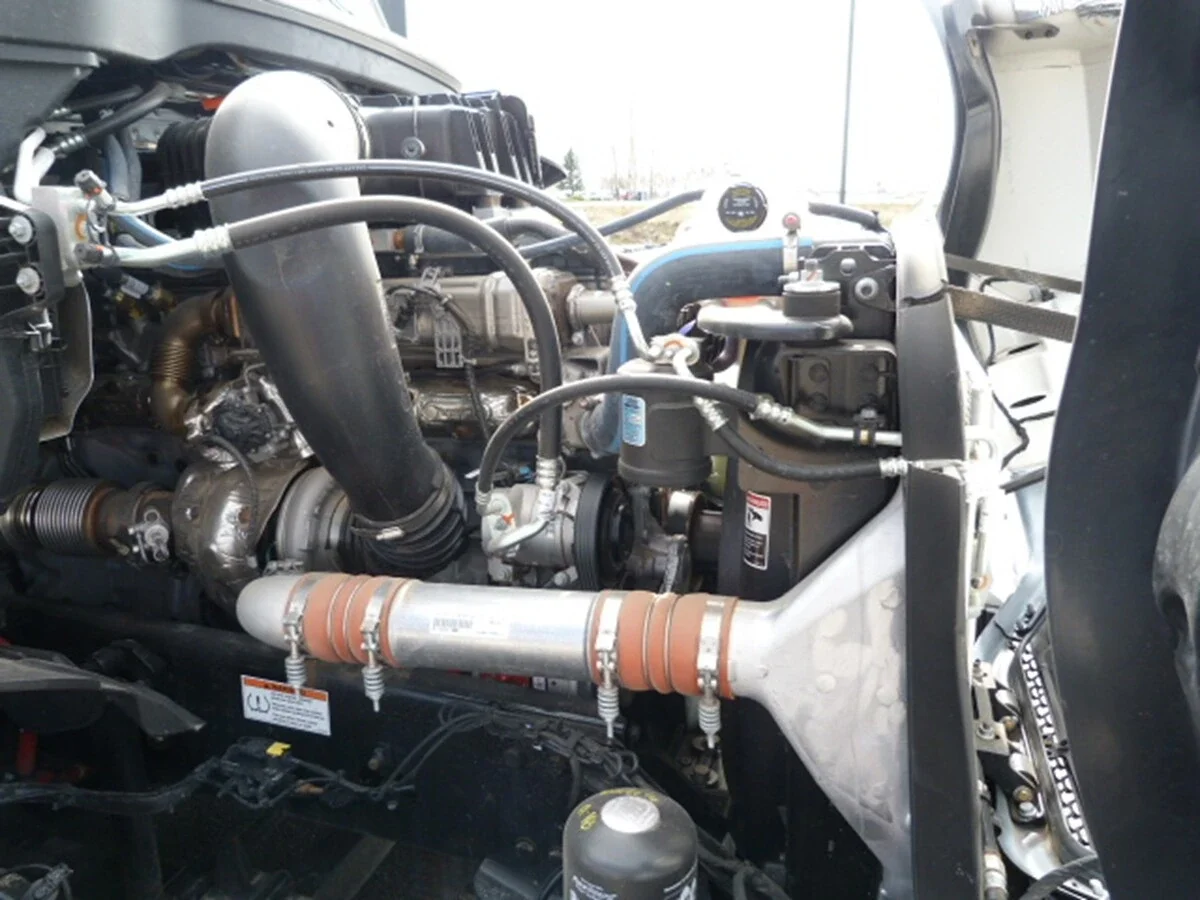 2026 Freightliner Cascadia - image 25