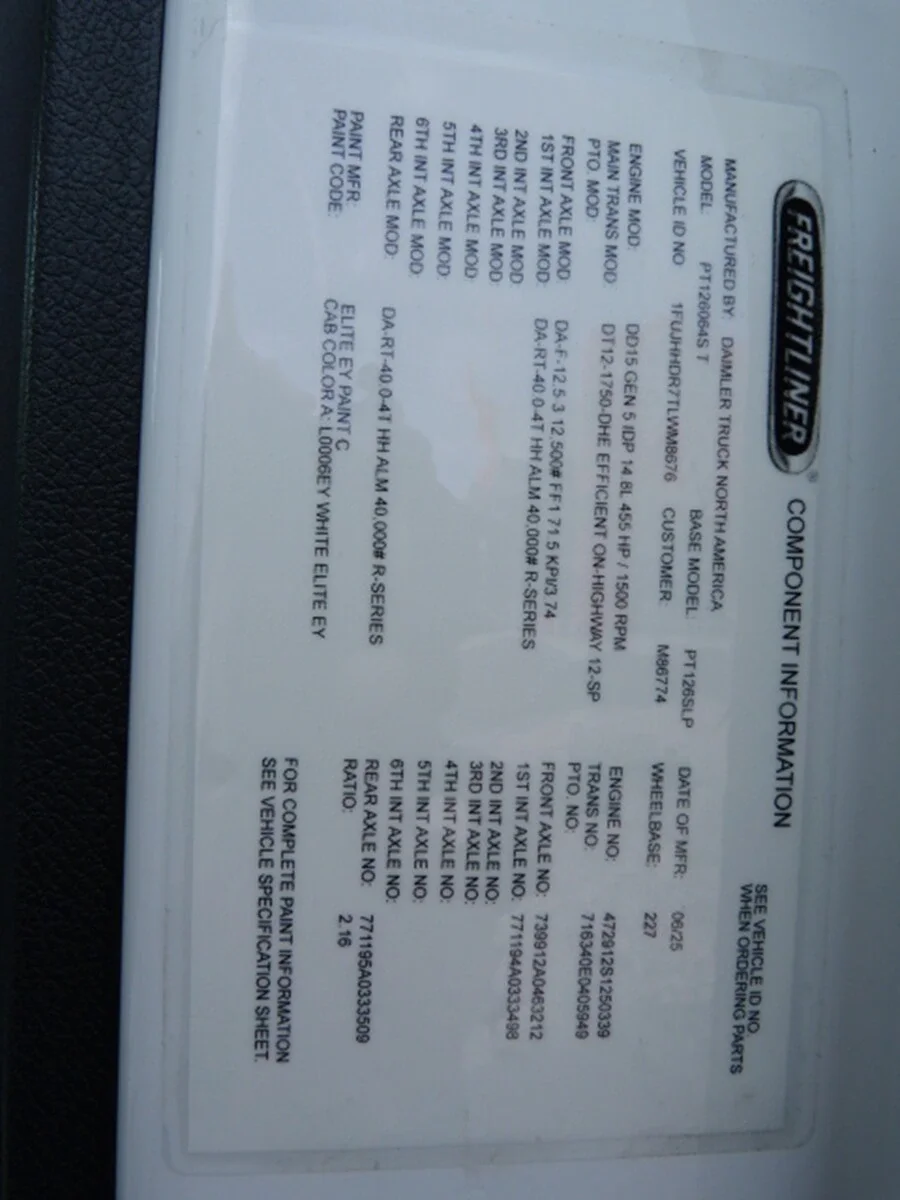 2026 Freightliner Cascadia - image 27