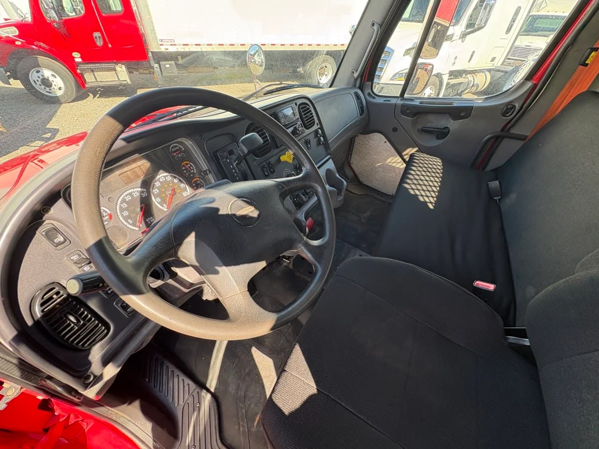 2019 Freightliner M2 106 in Ashland, VA — photo 7