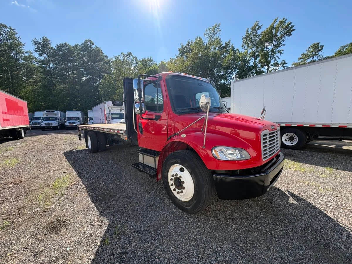 2019 Freightliner M2 106 in Ashland, VA — photo 3