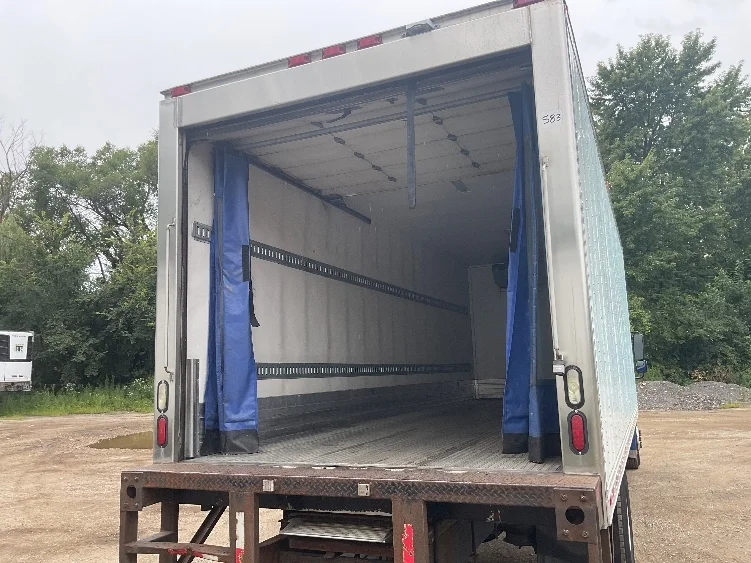 2020 Freightliner M2 106 - image 10