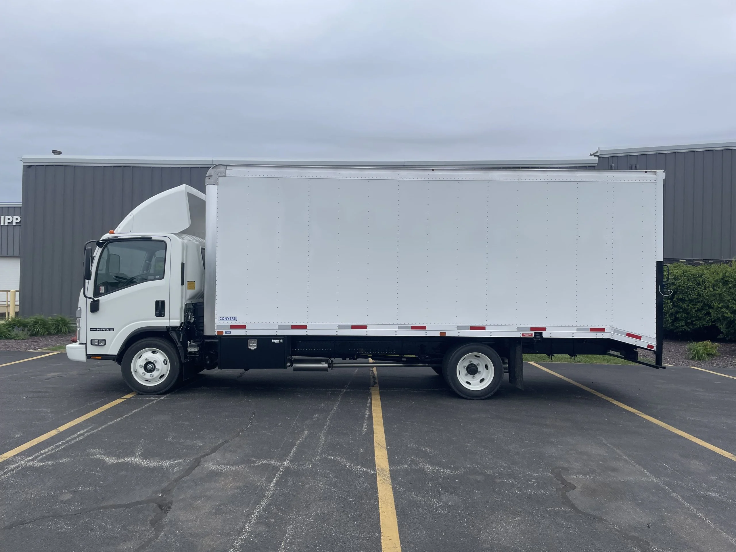 2026 Isuzu in Normal, IL — photo 6