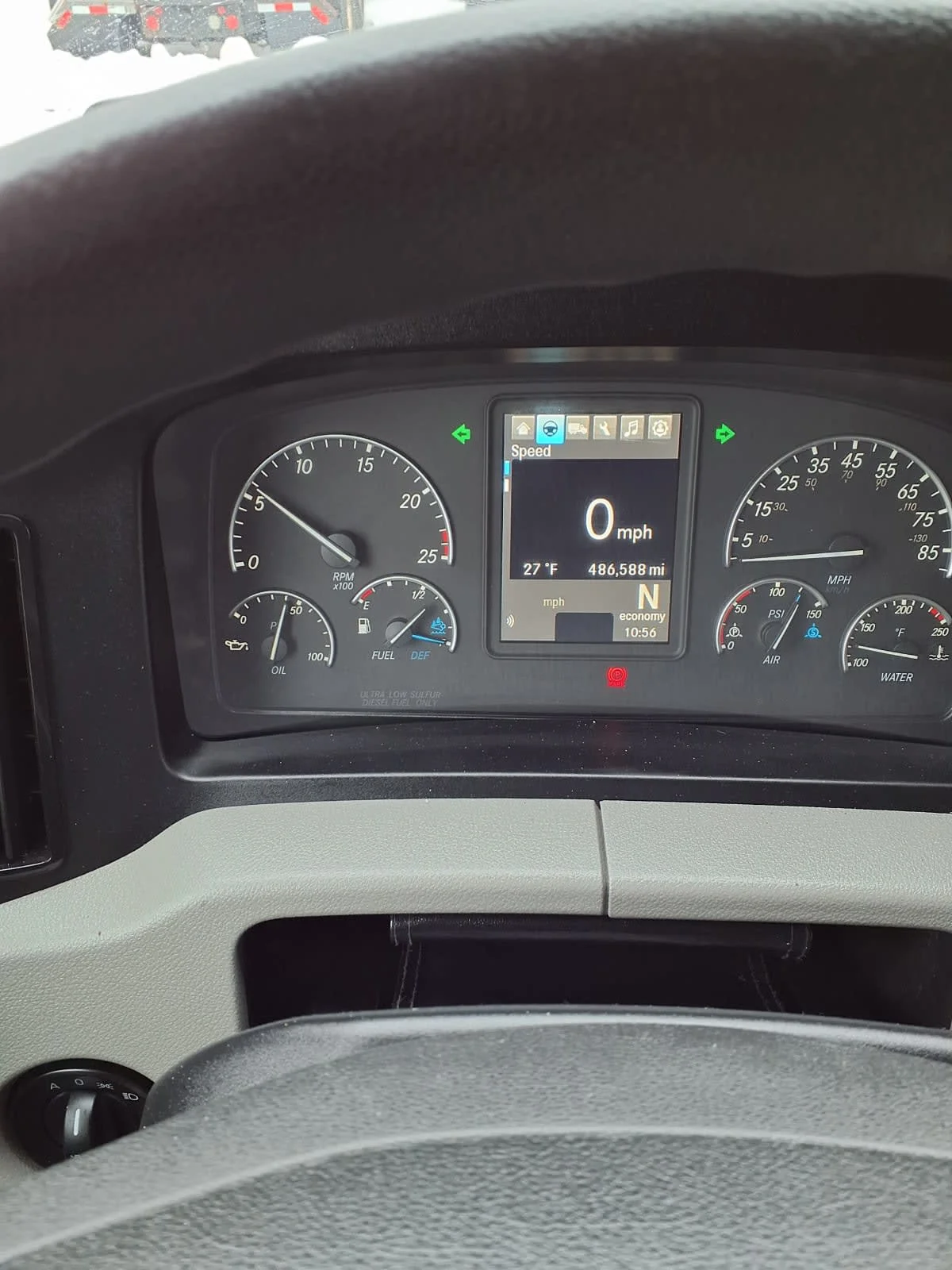 2020 Freightliner Cascadia - image 11