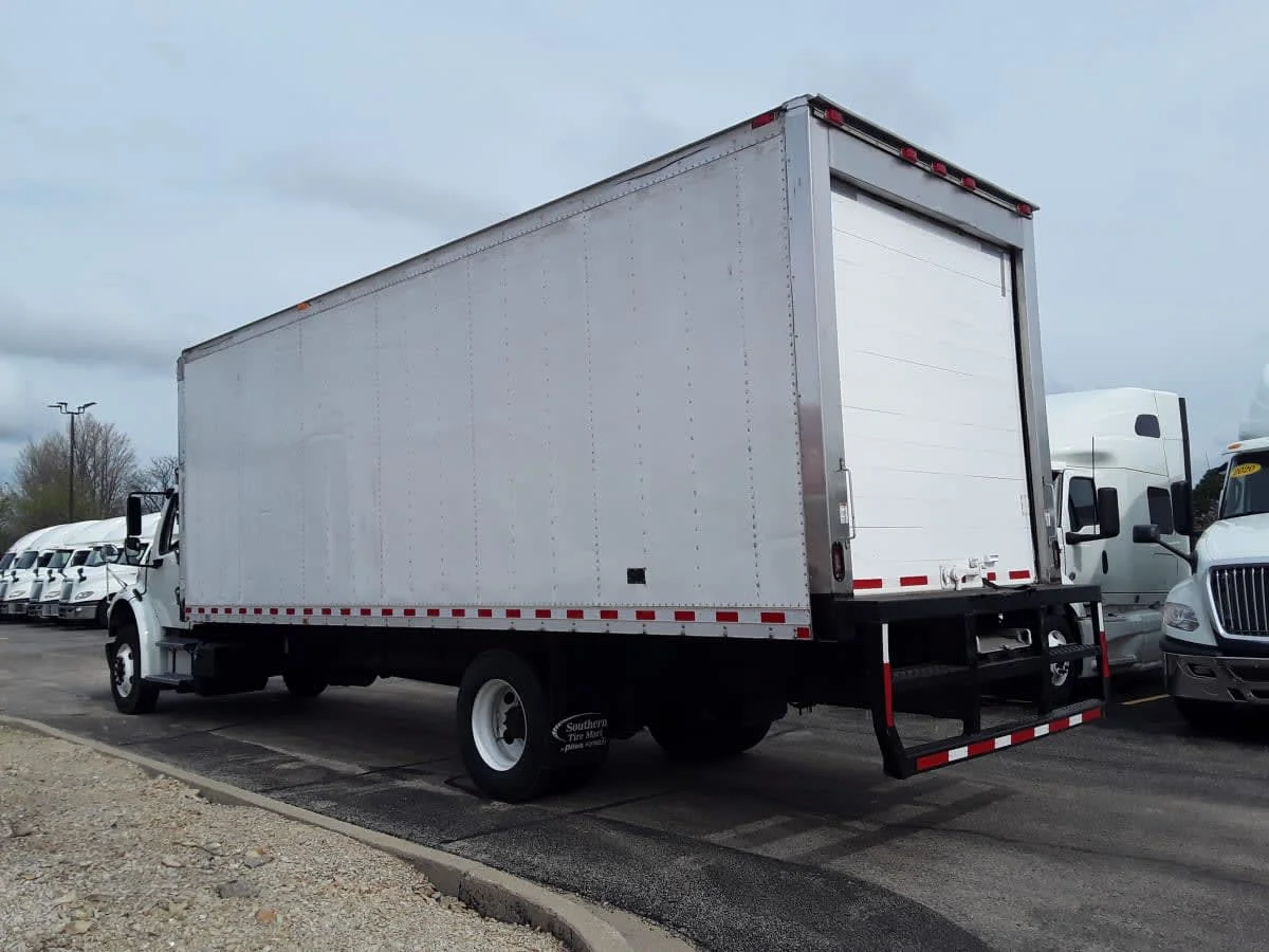 2019 Freightliner M2 106 in Bolingbrook, IL — photo 6
