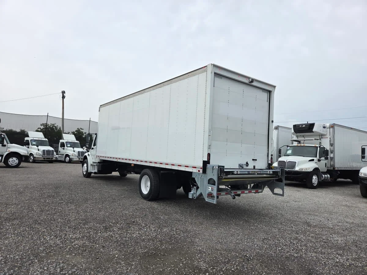 2022 Freightliner M2 106 in St. Rose, LA — photo 6