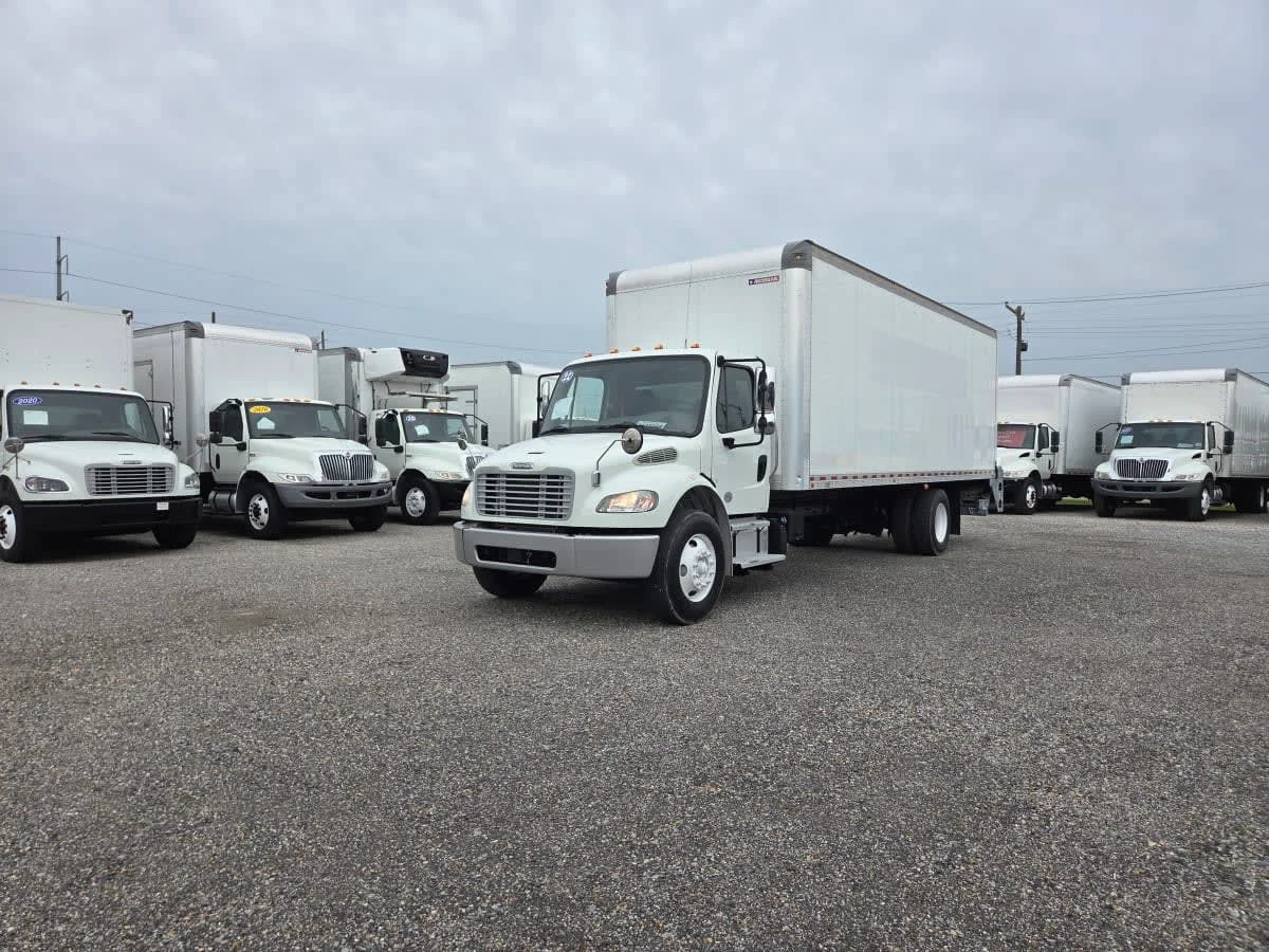 2022 Freightliner M2 106