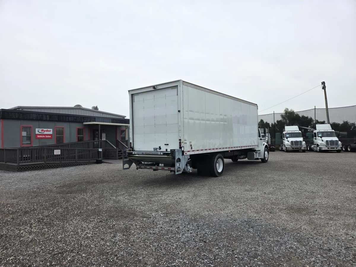 2022 Freightliner M2 106 in St. Rose, LA — photo 4