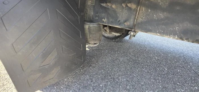 2020 Peterbilt 337 - image 32