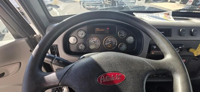 2020 Peterbilt 337 - image 22