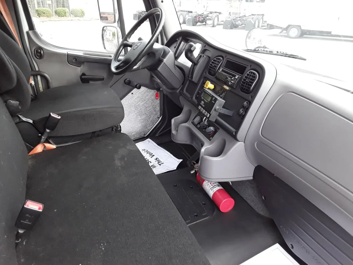 2019 Freightliner M2 106 in Charlotte, NC — photo 12