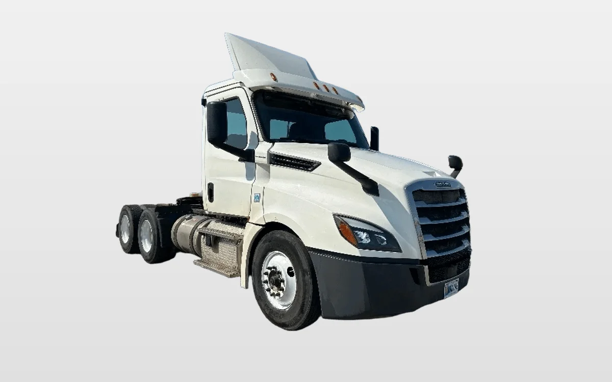 2019 Freightliner - image 1