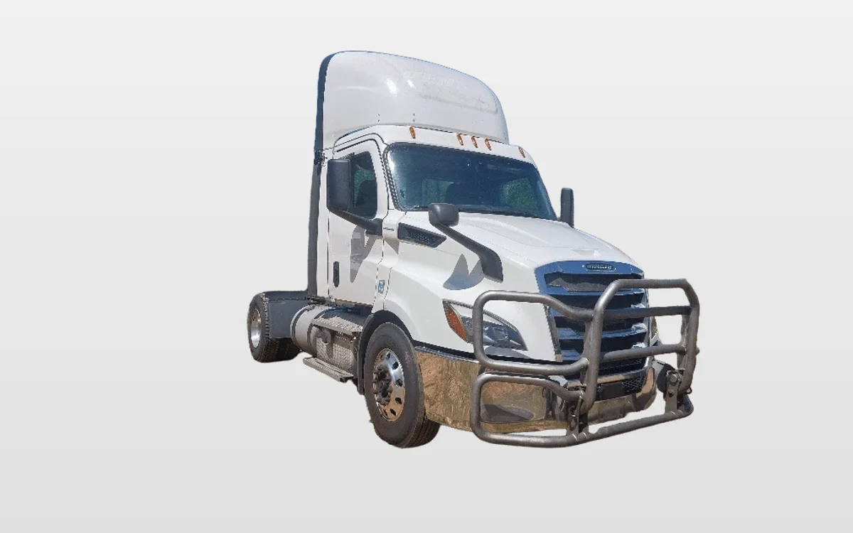 2020 Freightliner - image 1
