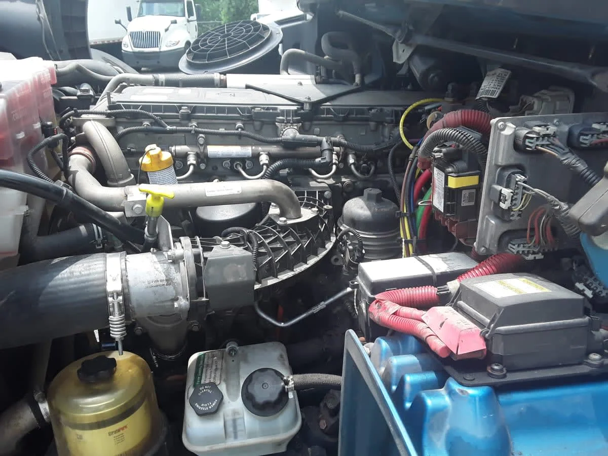 2019 Freightliner M2 112 - image 9