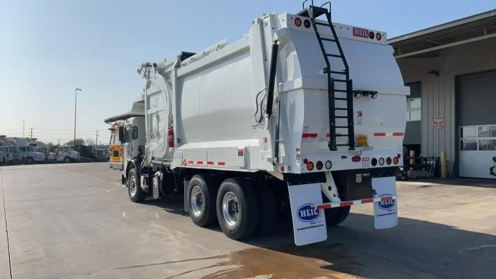 2025 Peterbilt 520 in Houston, TX — photo 8