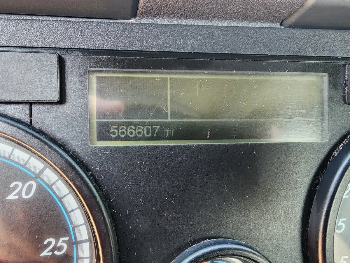 2018 Freightliner Cascadia in Greensboro, NC — photo 9