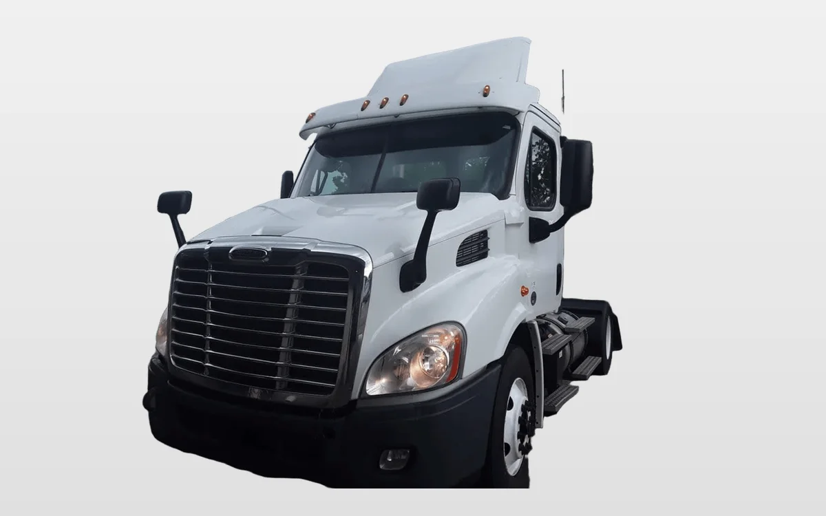 2018 Freightliner - image 1