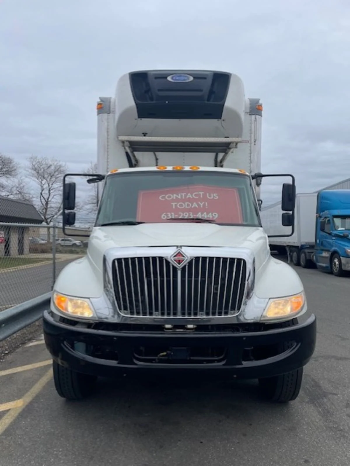 2019 International 4300 in Farmingdale, NY — photo 2