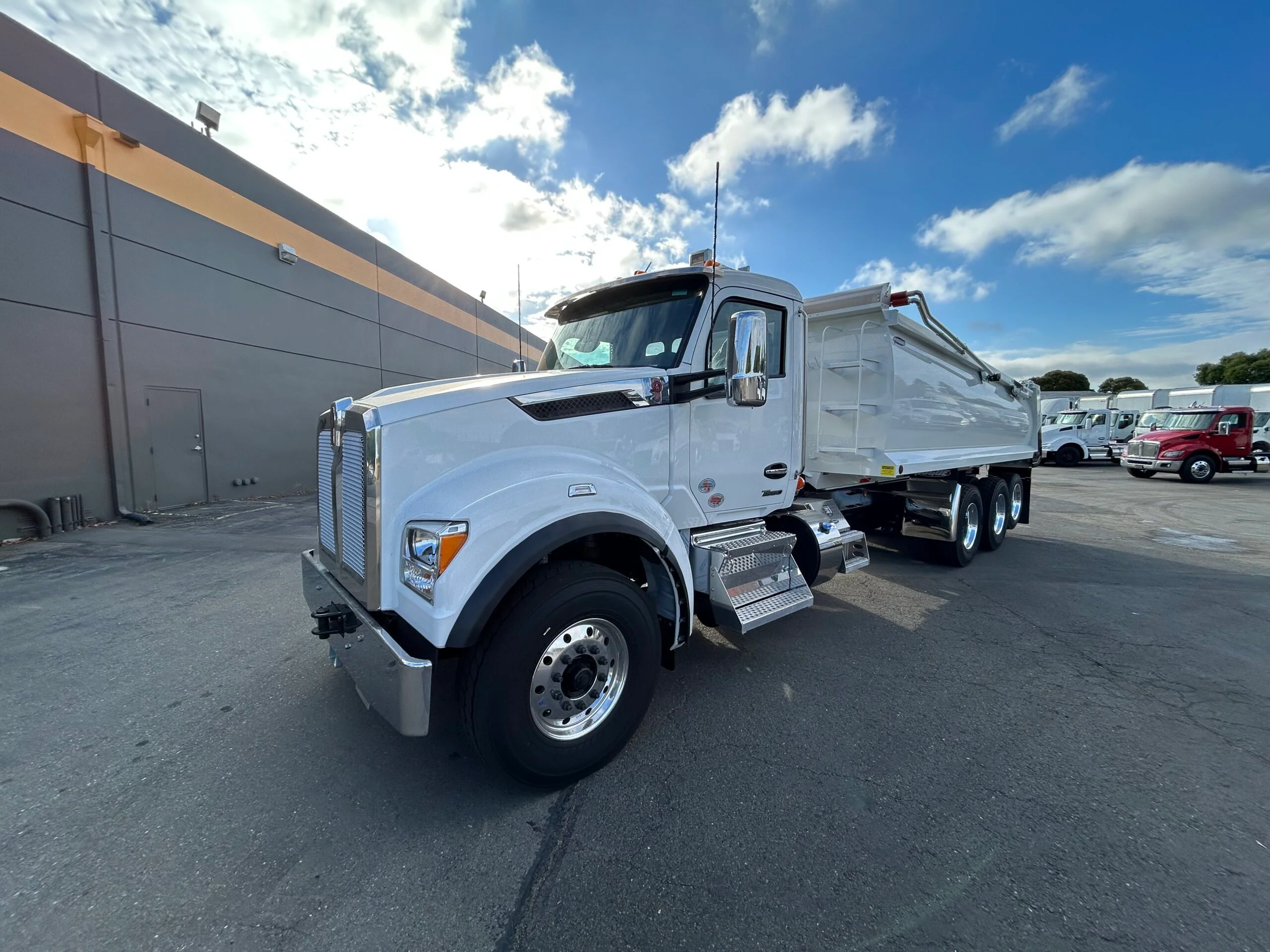 2026 Kenworth T880 in San Leandro, CA
