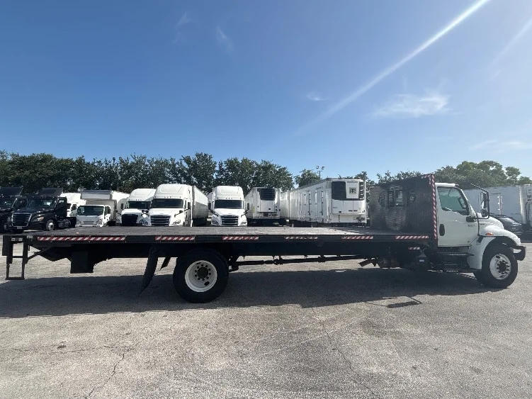 2020 International MV in Medley, FL — photo 10