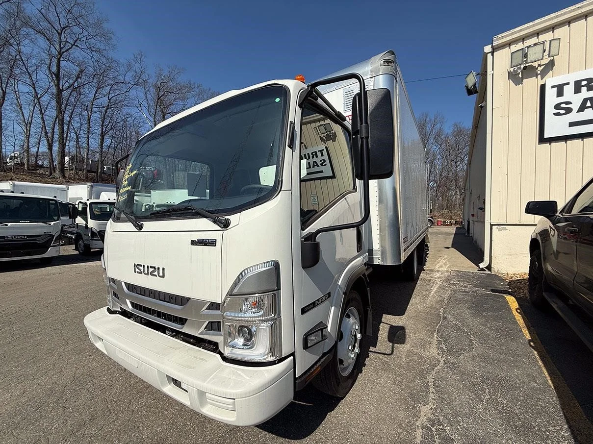 2026 Isuzu NRR in Worcester, MA — photo 3
