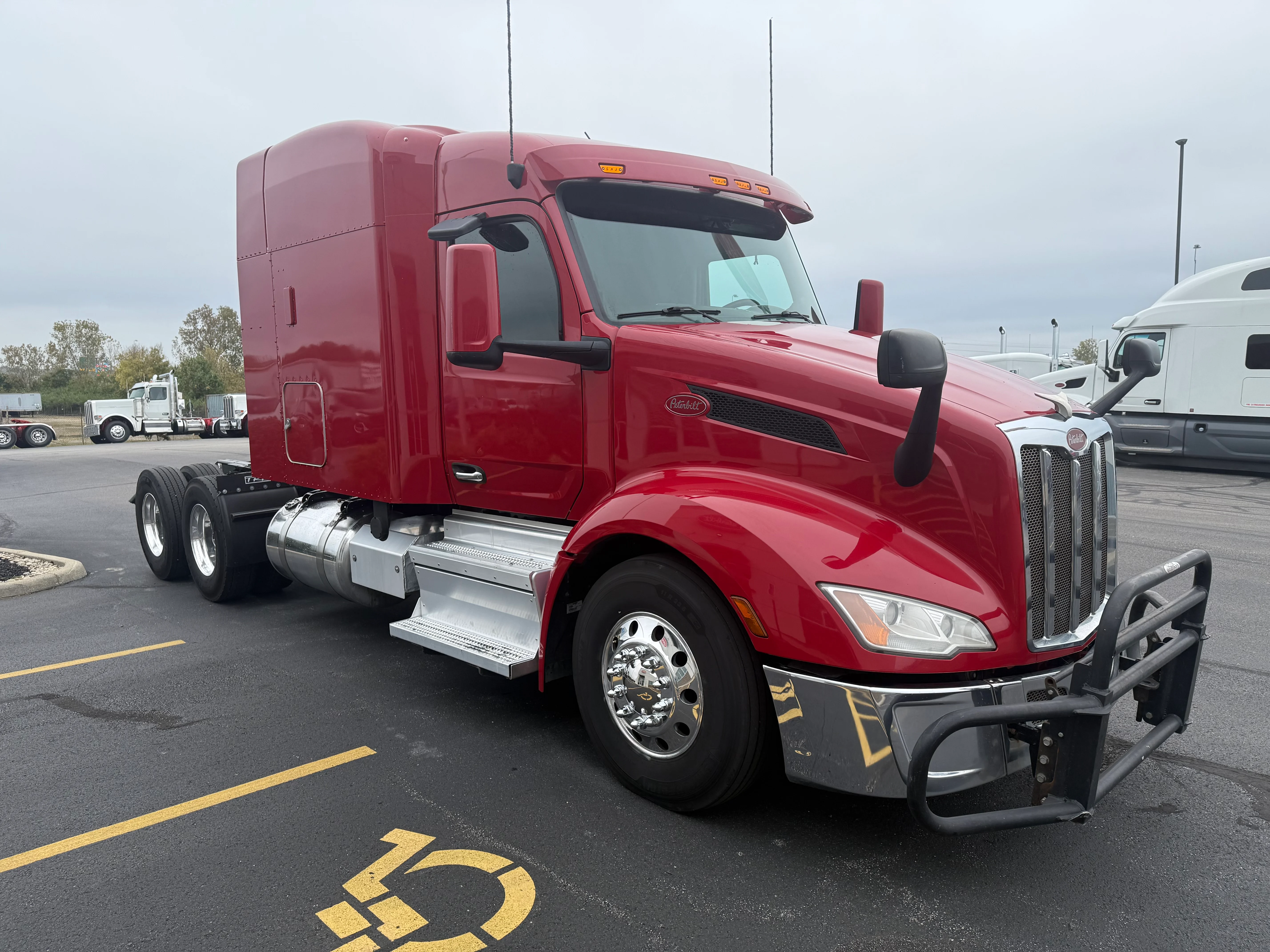 2023 Peterbilt 579 in Cincinnati, OH — photo 7