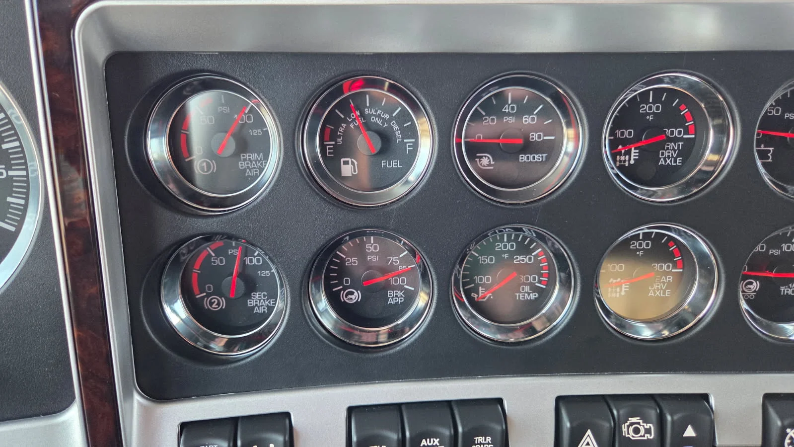 2027 Kenworth W900 in Pueblo, CO — photo 24