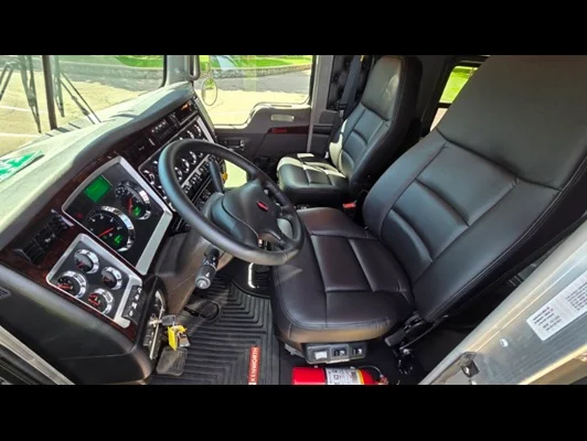 2027 Kenworth W900 in Pueblo, CO — photo 15